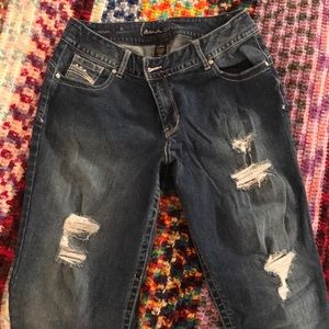 Distressed genius fit jeans